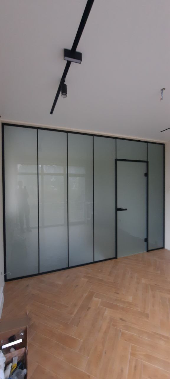 Перегородки из закалённого стекла